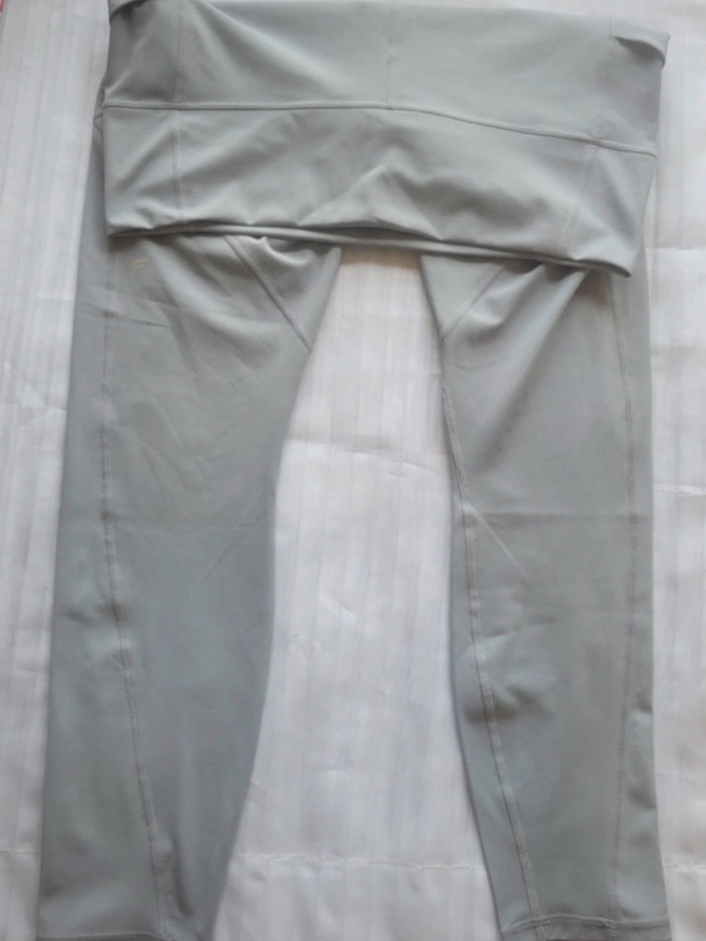 Light Gray High-Waist Athletic Leggings